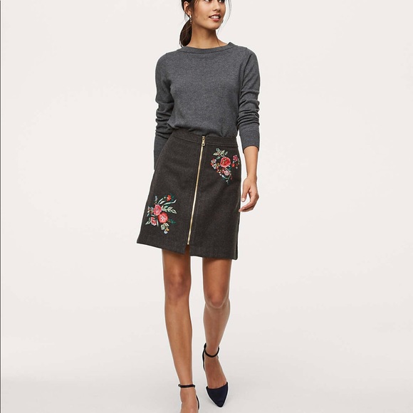 LOFT Gray Embroidered Zip Front Skirt - NWT - 4 - Picture 2 of 7